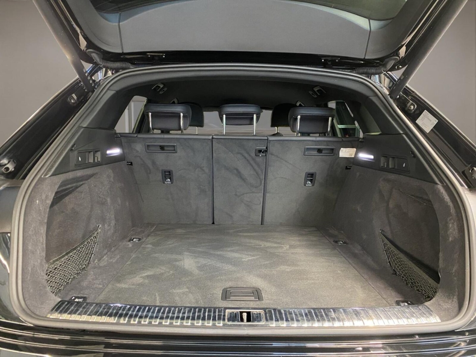 Audi Q8 e-tron – Bild 17