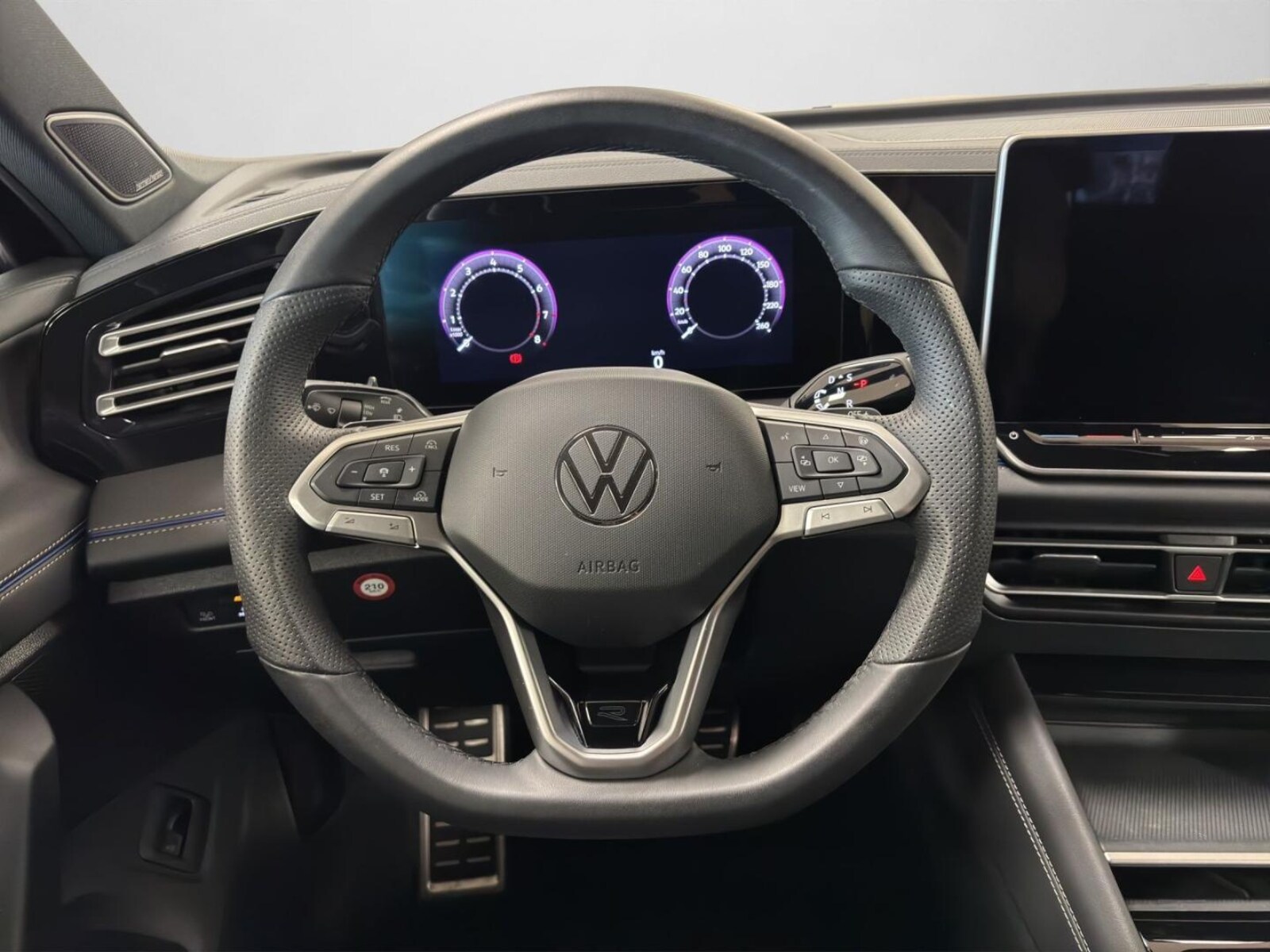 Volkswagen Tiguan – Bild 9