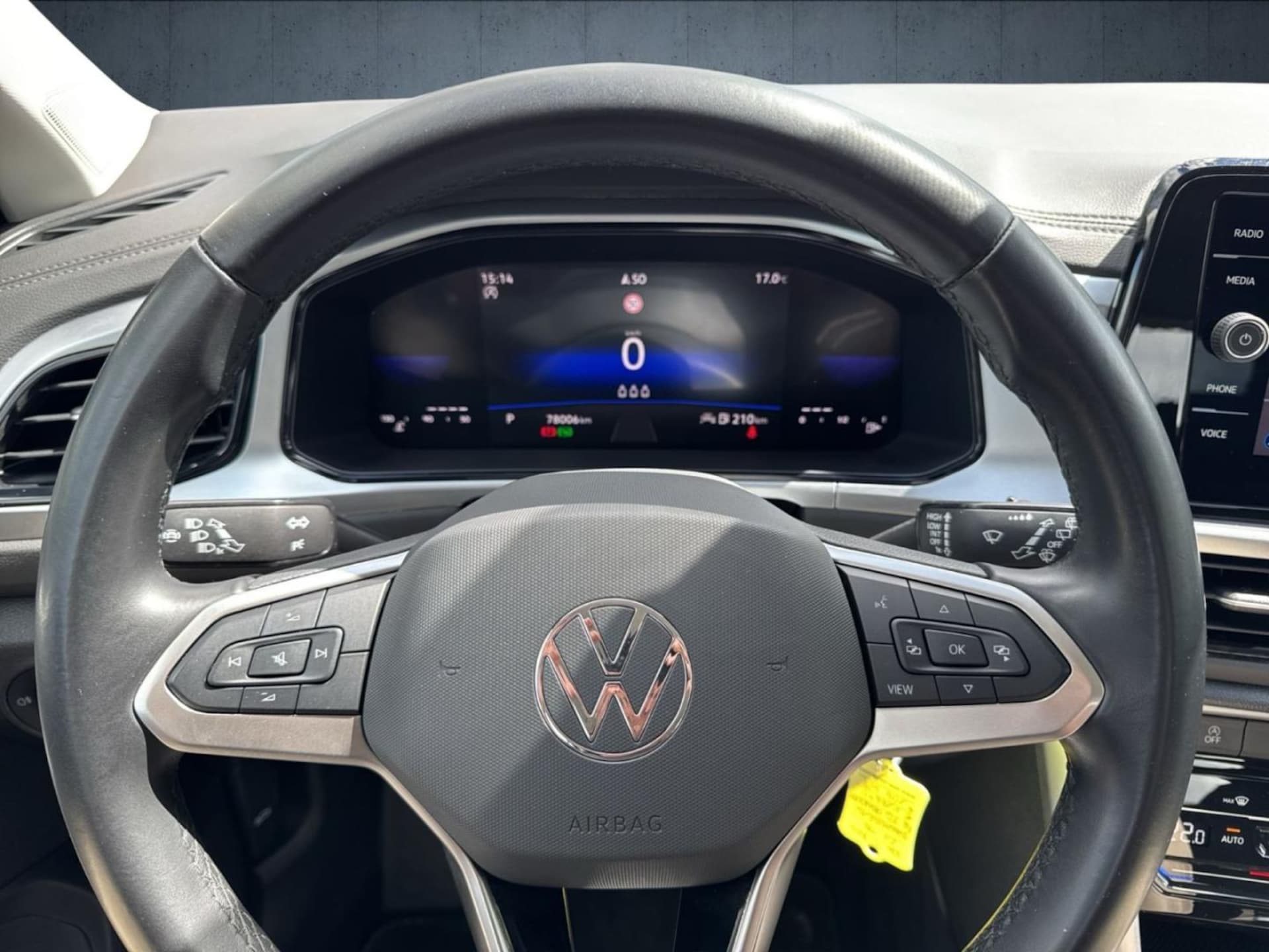 Volkswagen T-Roc Life