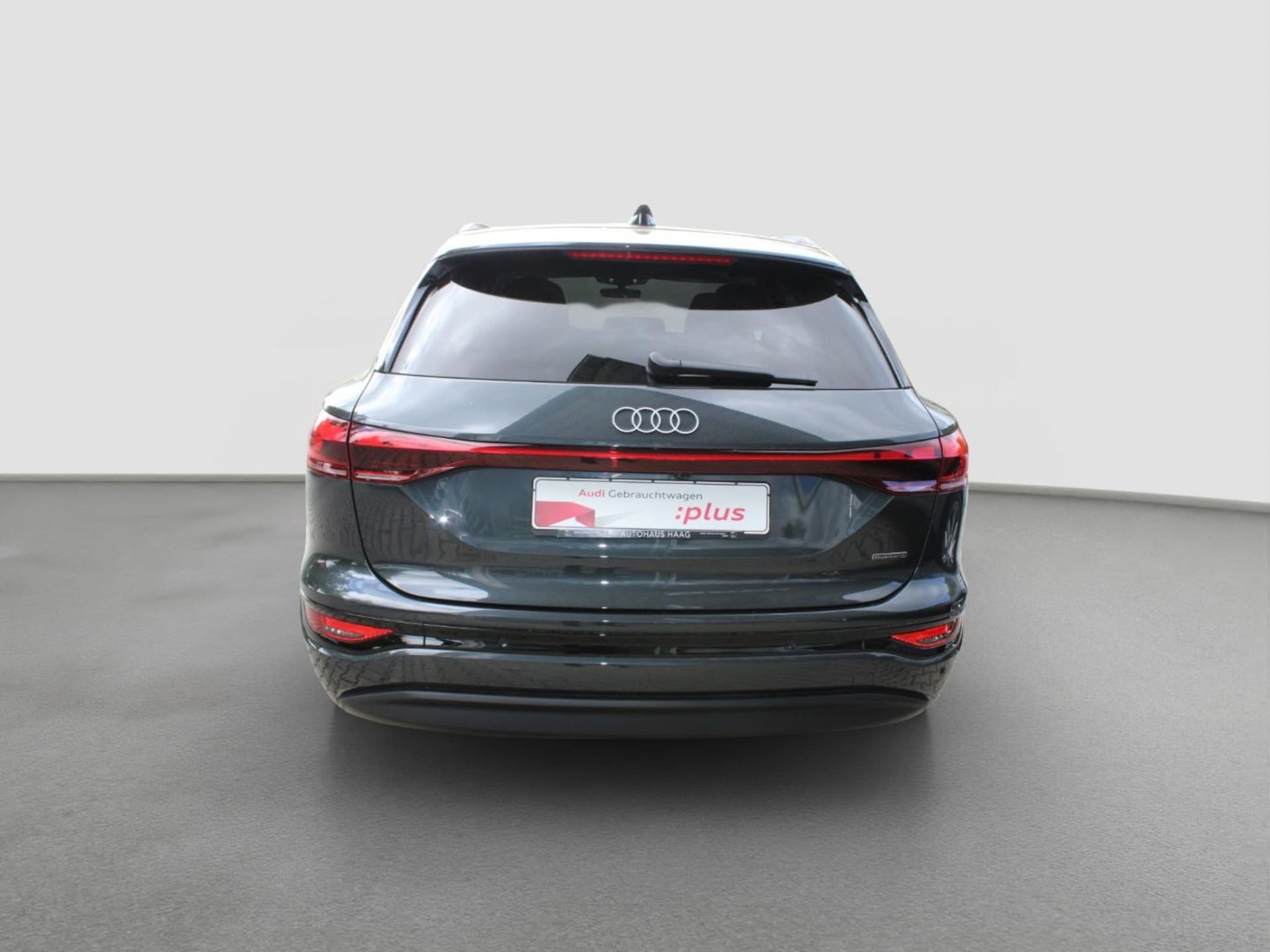Audi Q6 SUV e-tron