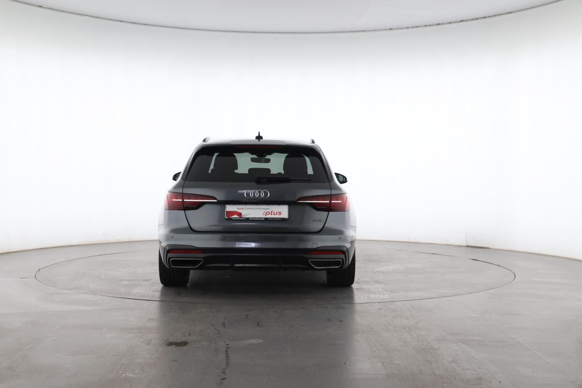 Audi A4 Avant S line