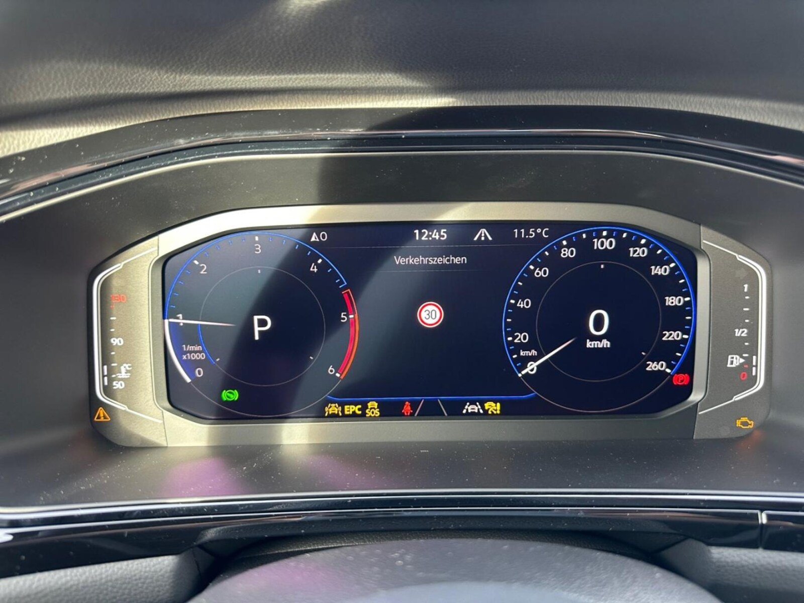 Volkswagen T-Roc – Bild 11