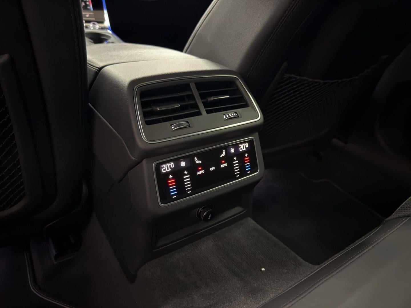 Bild über Audi S6 Avant TDI quattro tiptronic - für weitere Informationen kontaktieren Sie den Audi Partner