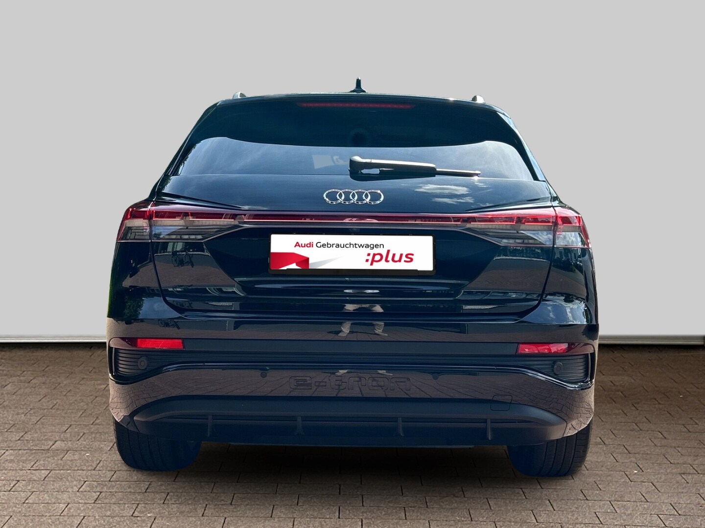 Image about Audi Q4 e-tron 40 e-tron