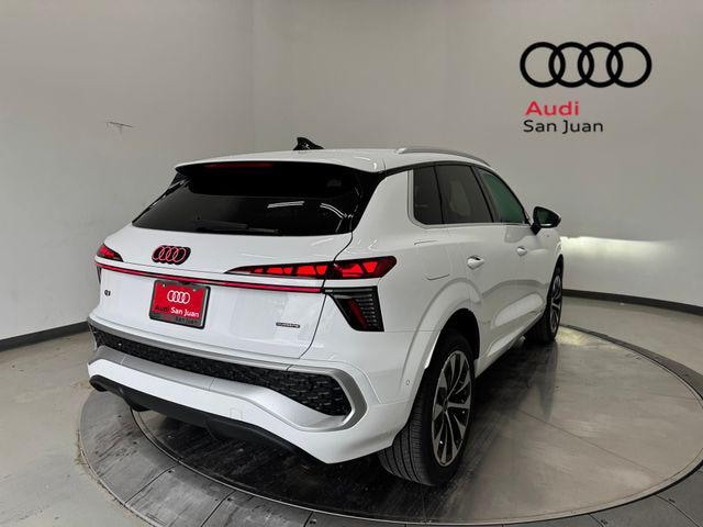 2026 Audi Q3 Base - Photo 42