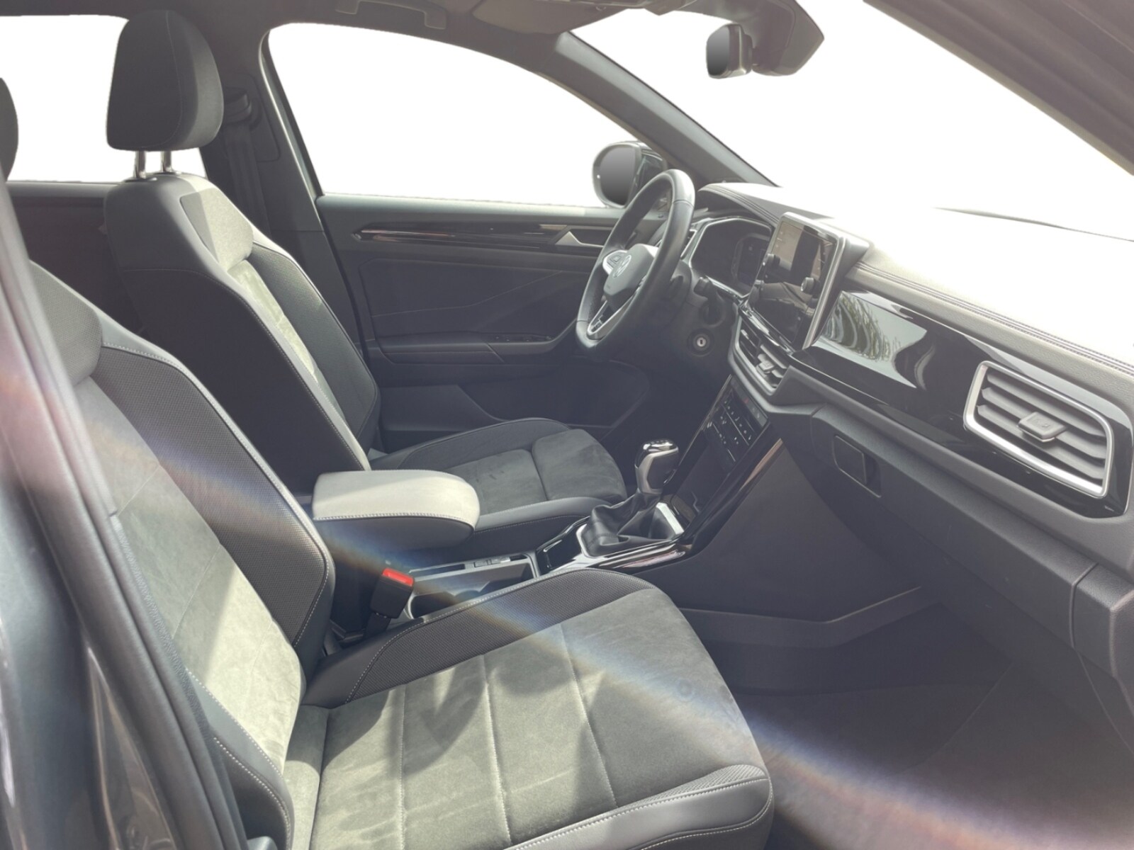 Volkswagen T-Roc – Bild 15