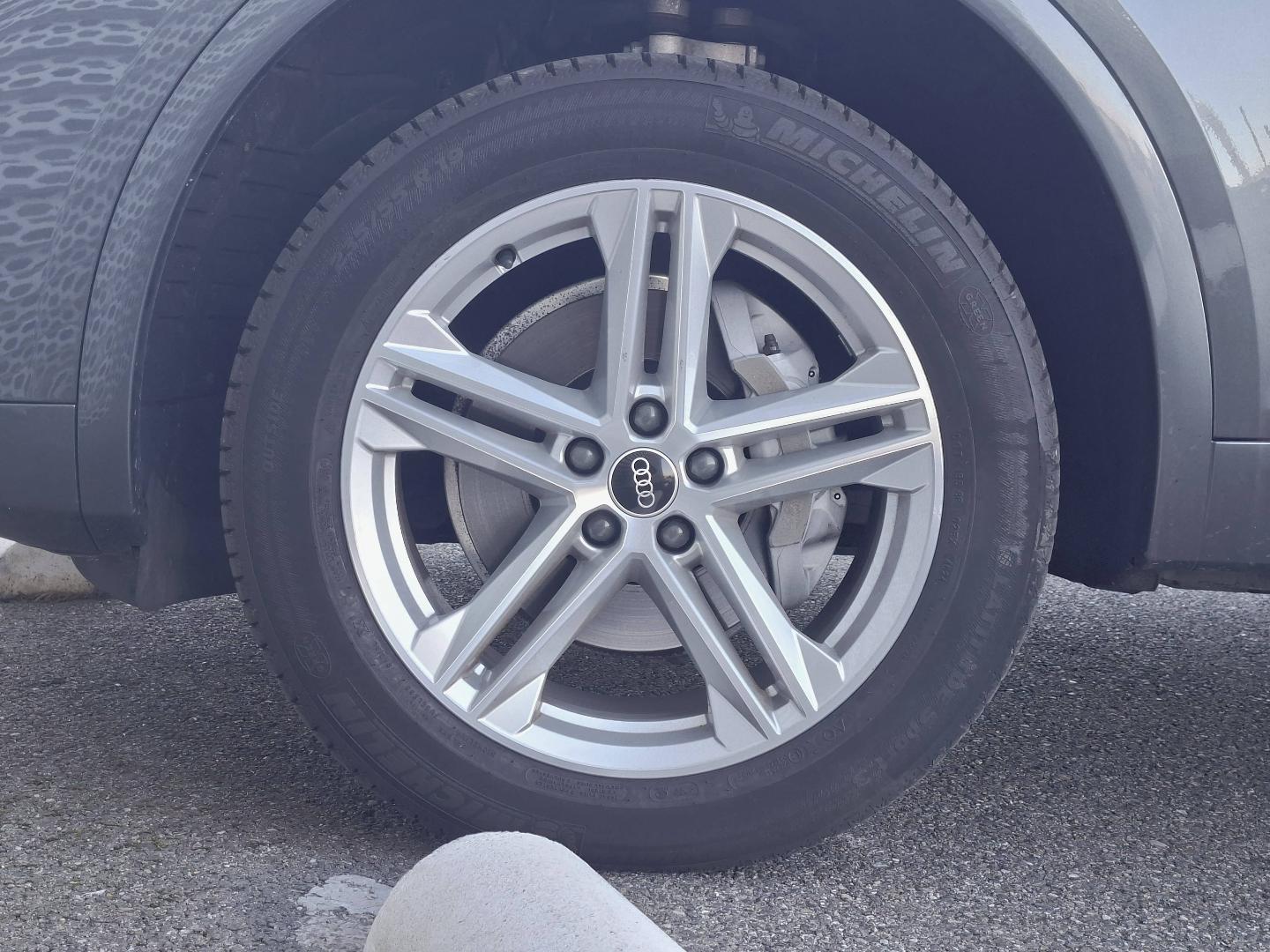 Image about Audi Q5 Sportback S line 40 TDI quattro 150 kW (204 ch) S tronic