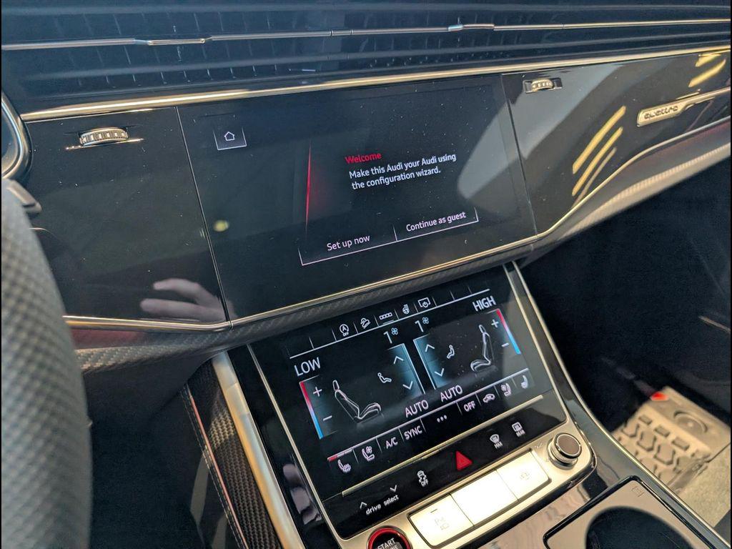 2026 Audi SQ7 Premium Plus - Photo 11