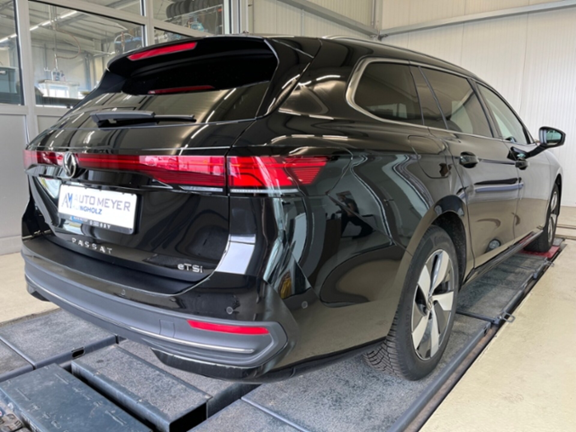 Volkswagen Passat Business