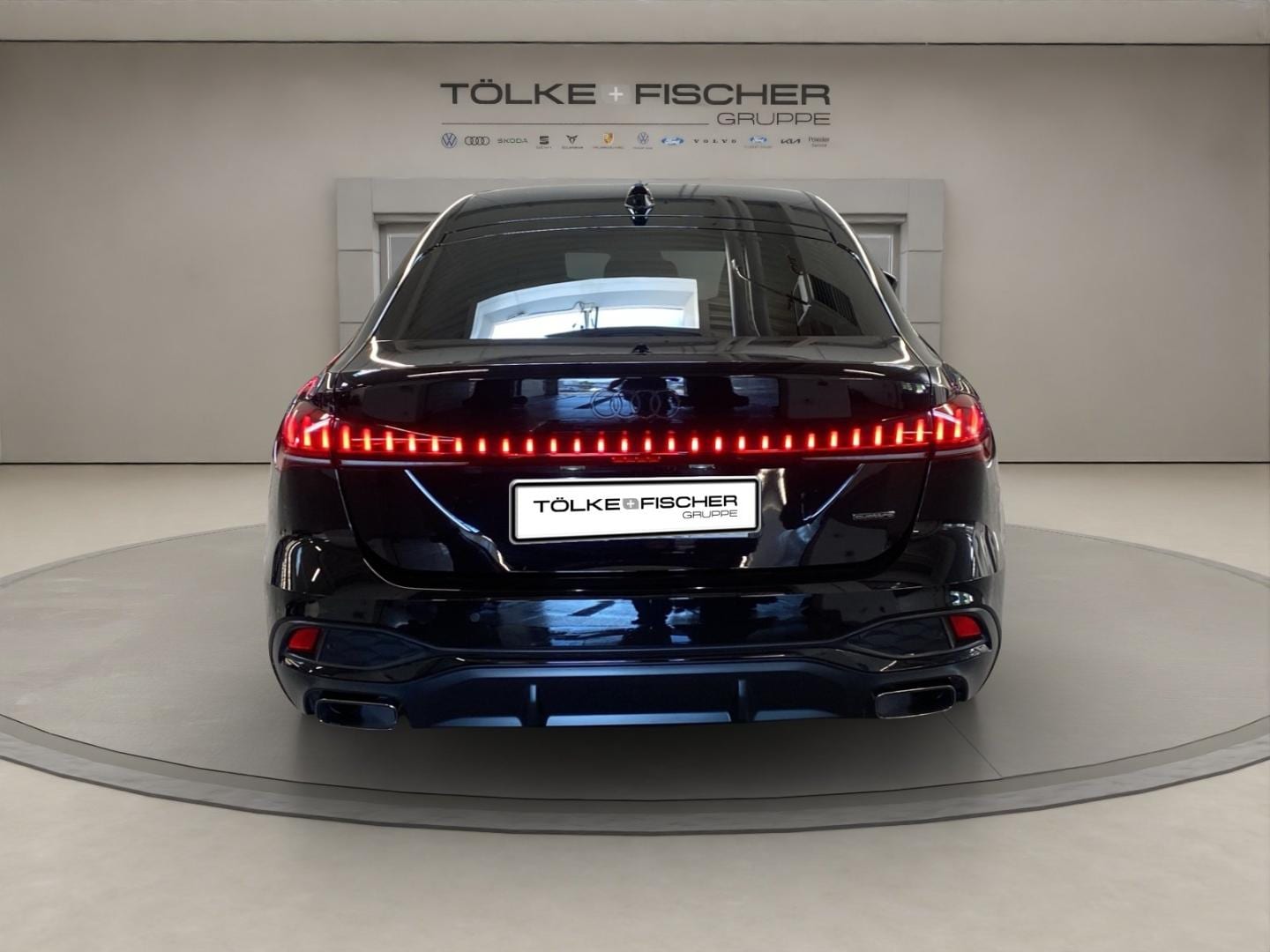 Bild über Audi A5 Limousine e-hybrid e-hybrid quattro 270 kW S tronic - für weitere Informationen kontaktieren Sie den Audi Partner