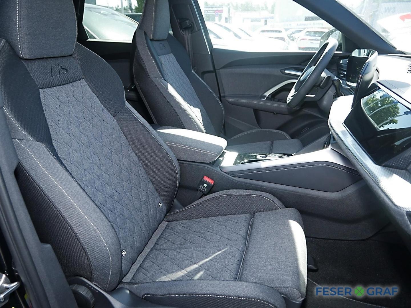 Bild über Audi Q5 Sportback TDI quattro 150 kW S tronic - für weitere Informationen kontaktieren Sie den Audi Partner