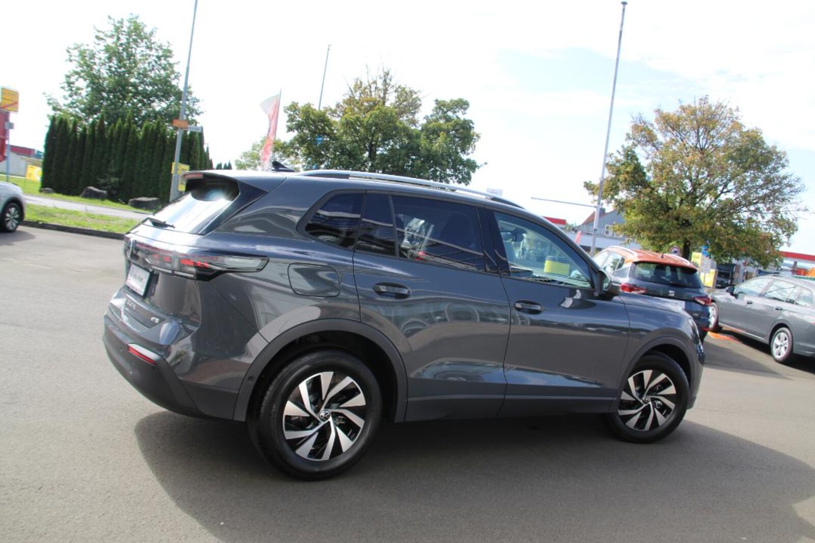 Volkswagen Tiguan – Bild 4