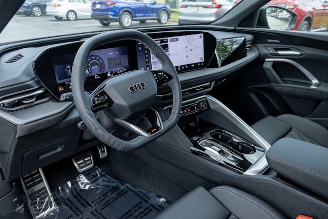 2026 Audi SQ5 Premium Plus - Photo 14