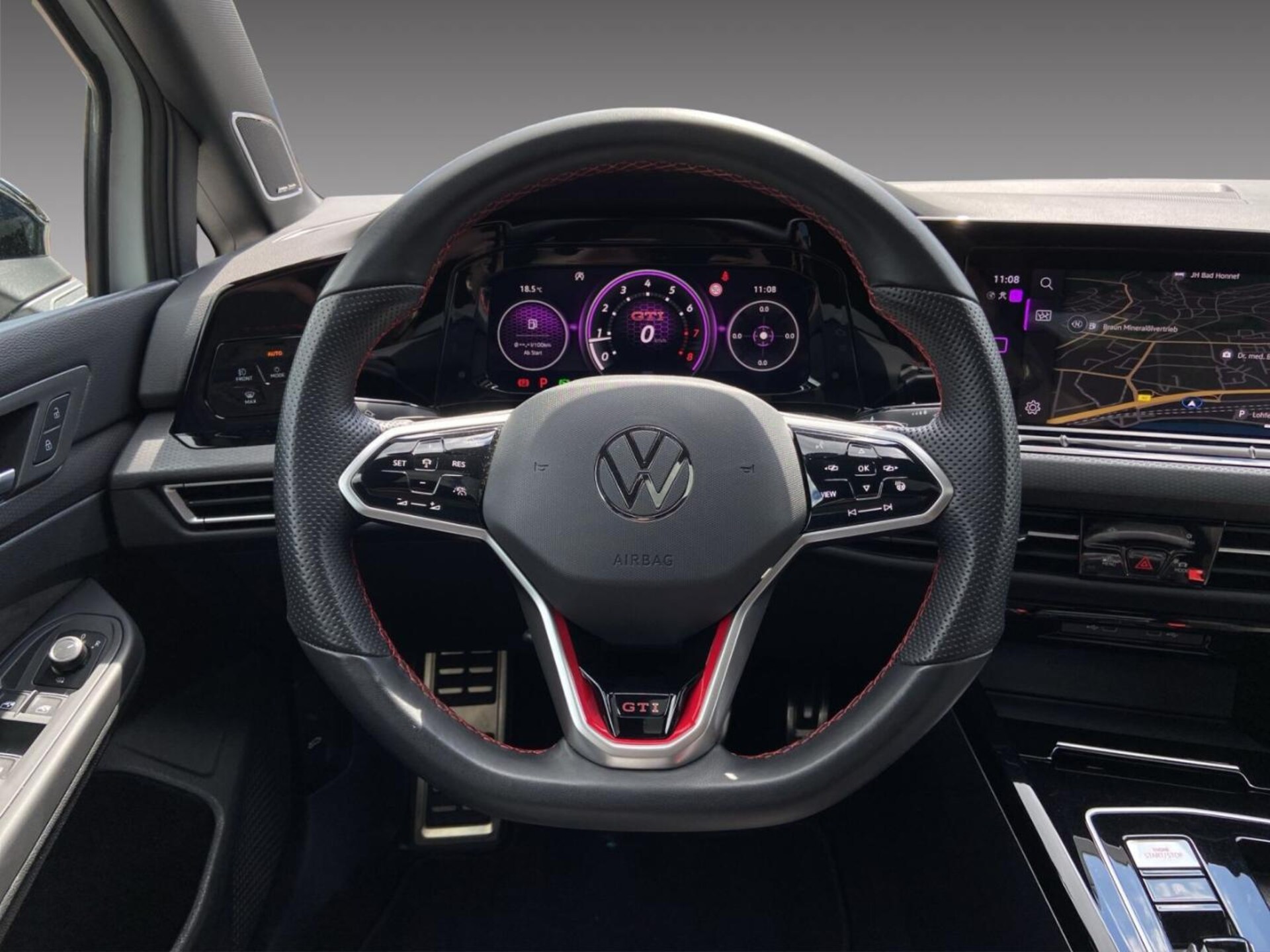Volkswagen Golf GTI