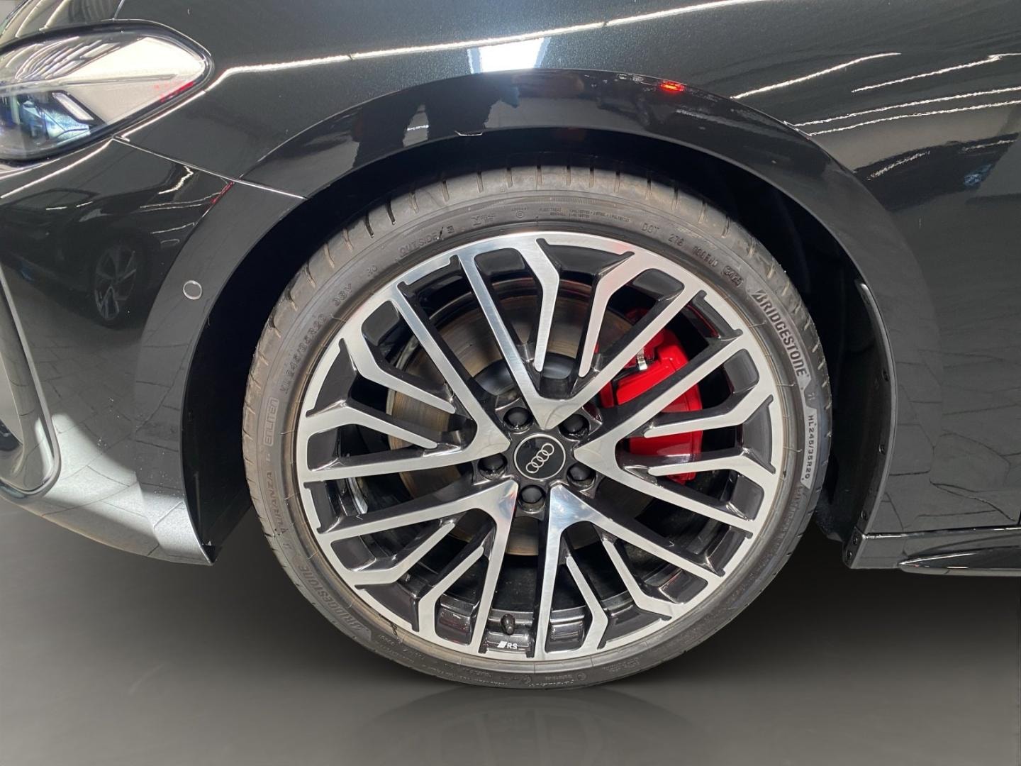 Bild über Audi A5 Limousine e-hybrid e-hybrid quattro 270 kW S tronic - für weitere Informationen kontaktieren Sie den Audi Partner