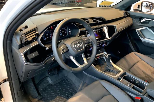2025 Audi Q3 S Line Premium - Photo 8