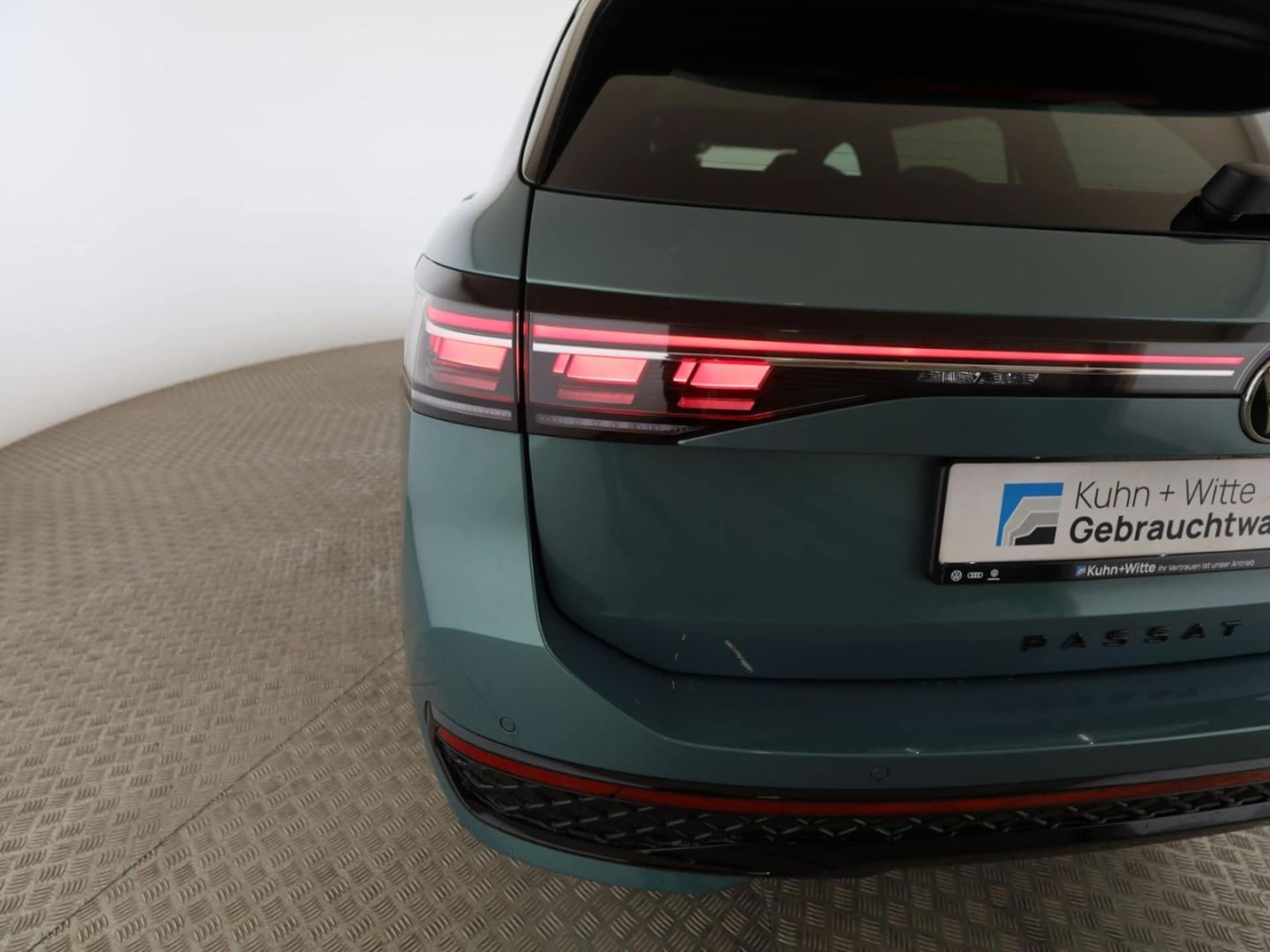 Volkswagen Passat R-Line