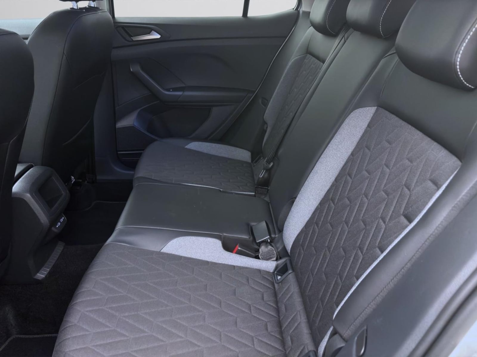 Volkswagen T-Cross – Bild 16