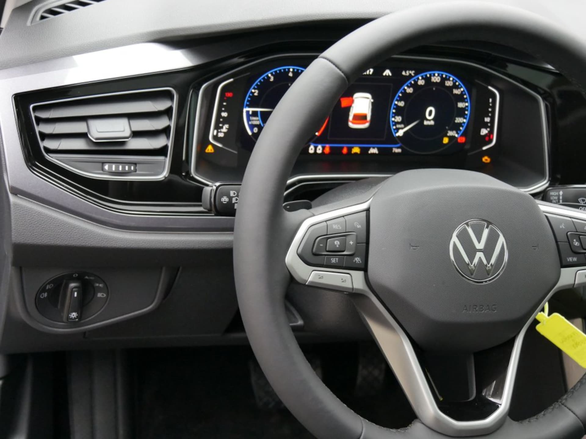 Volkswagen Polo Style