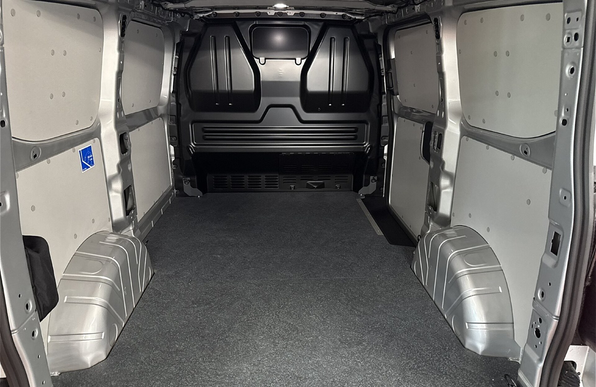 Volkswagen Transporter Kasten kurzer Radstand