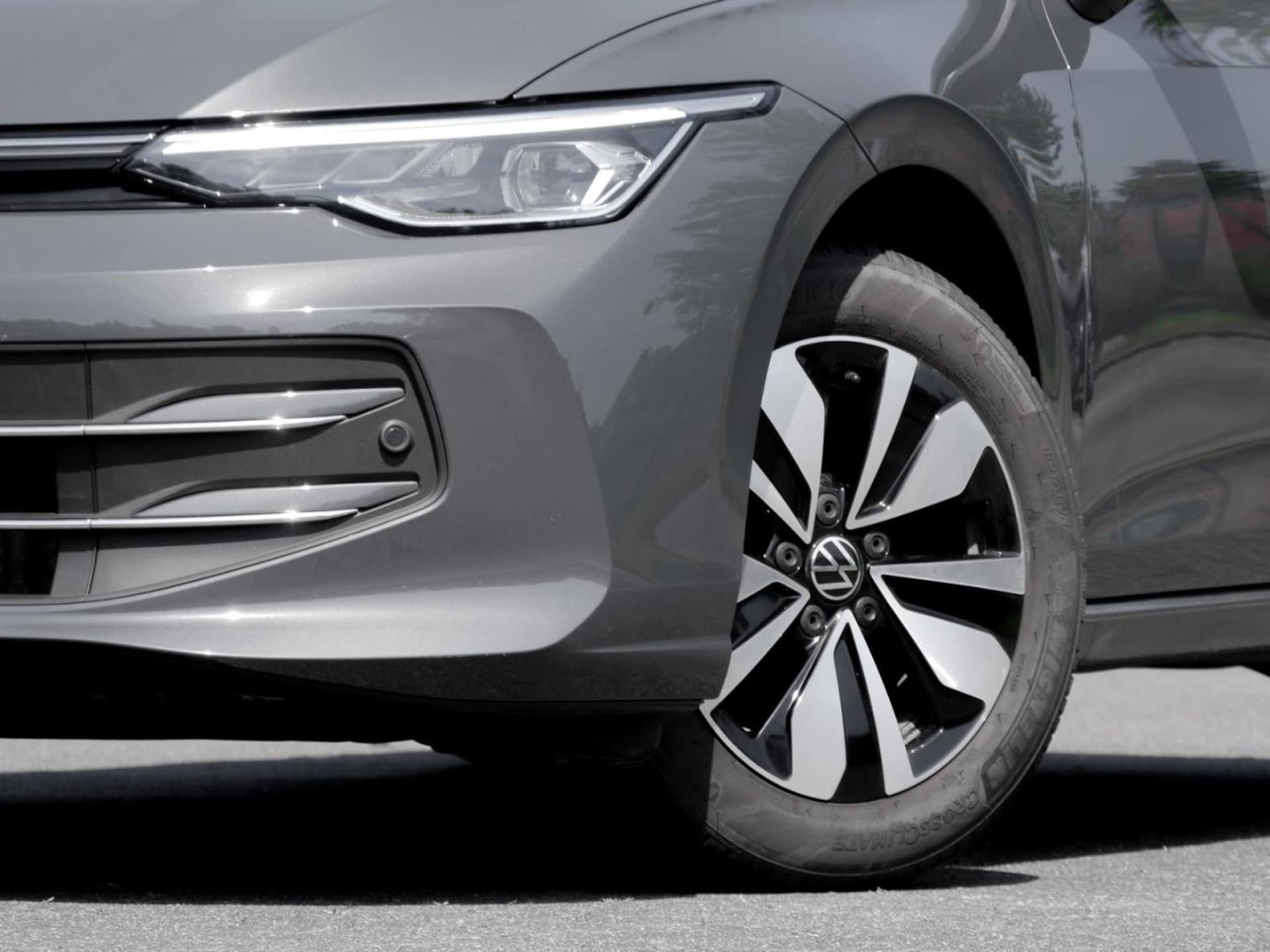 Volkswagen Golf Life