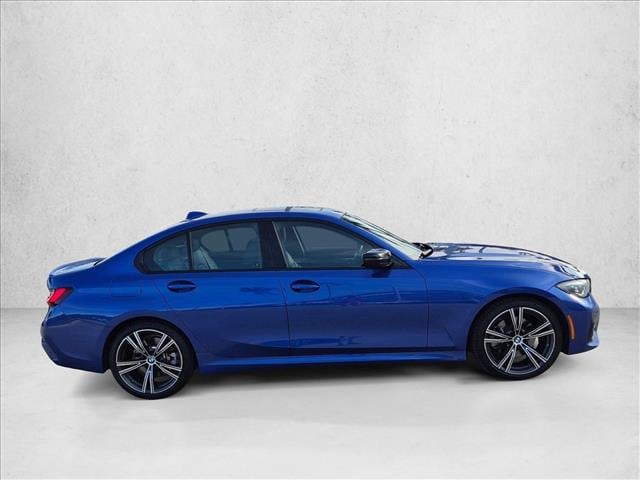2022 BMW 330i