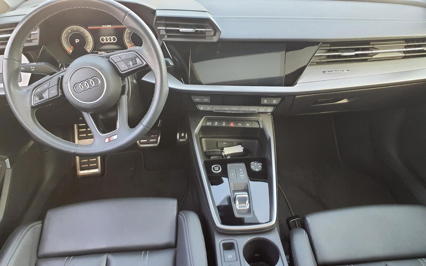 Bild über Audi A3 Sportback S line 40 TFSI quattro S tronic - für weitere Informationen kontaktieren Sie den Audi Partner