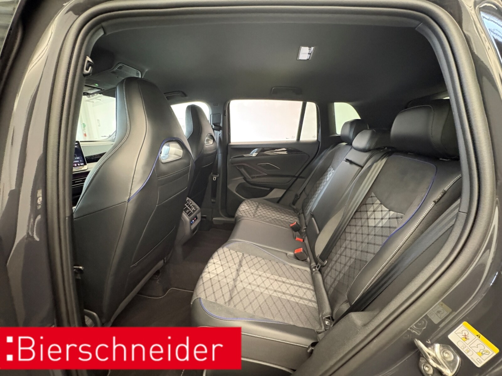 Volkswagen Tiguan – Bild 9