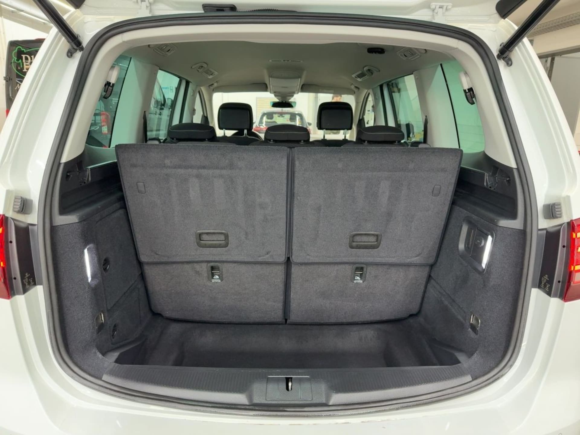 Volkswagen Sharan Active