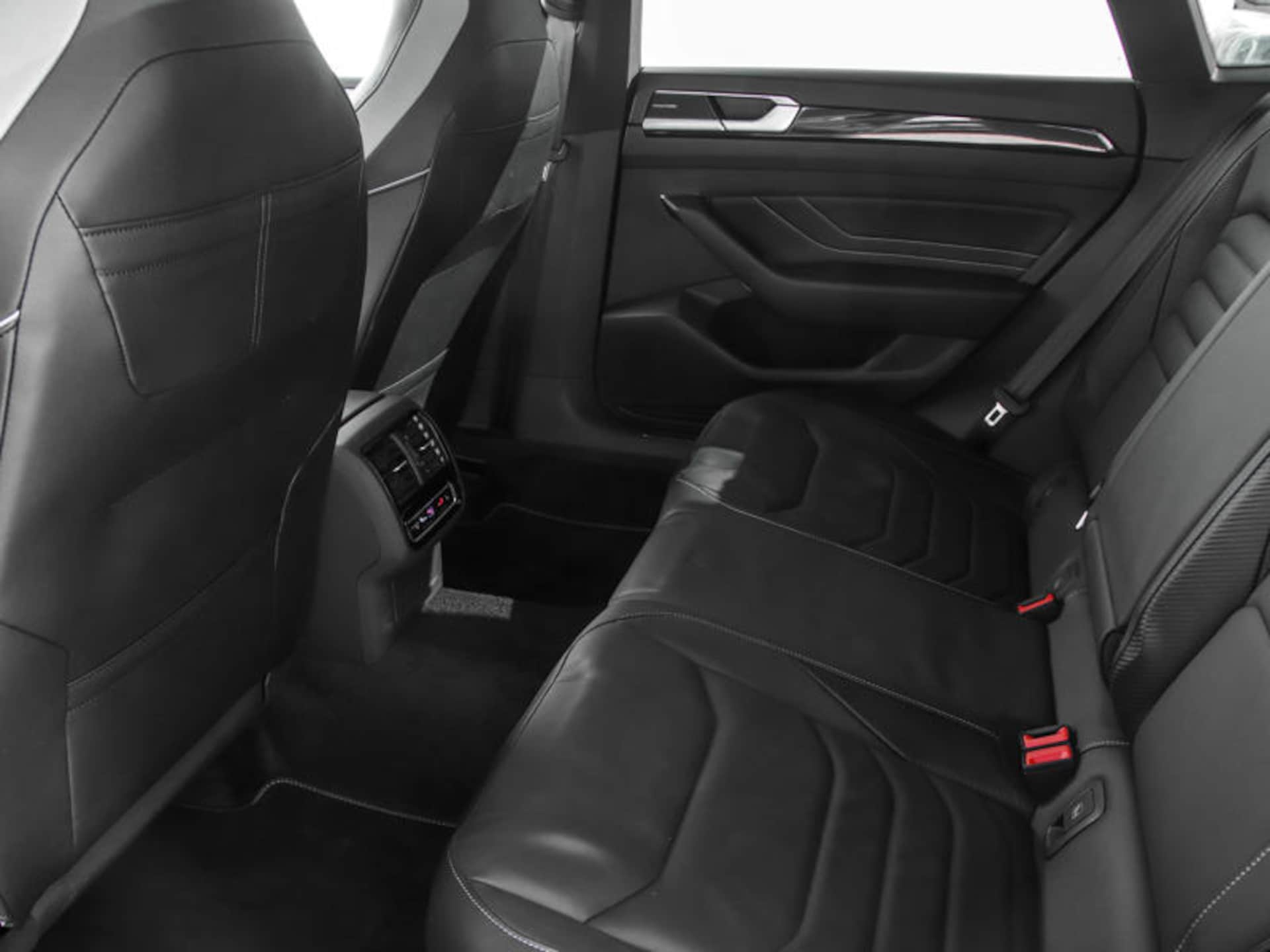 Volkswagen Arteon Shooting Brake R-Line