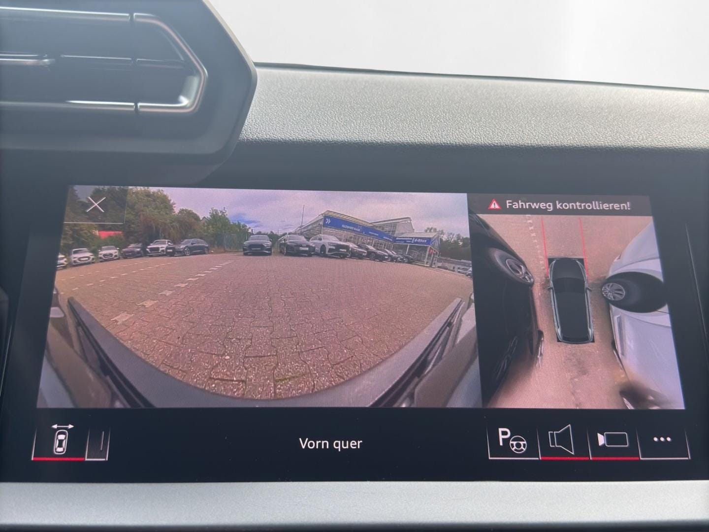 Bild über Audi A3 Sportback TFSI e TFSI e 150 kW S tronic - für weitere Informationen kontaktieren Sie den Audi Partner