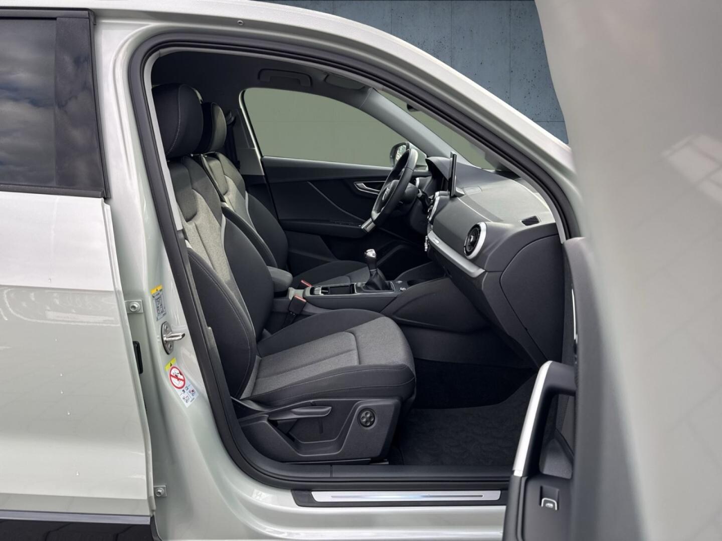 Bild über Audi Q2 advanced 30 TFSI Schaltgetriebe - für weitere Informationen kontaktieren Sie den Audi Partner