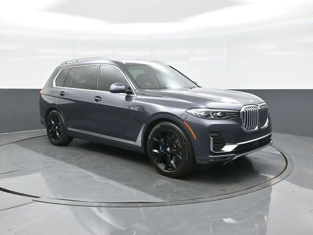 2019 BMW X7 xDrive40i's photo