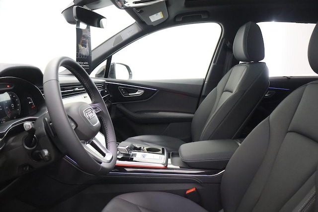 2026 Audi Q7 Premium Plus - Photo 13