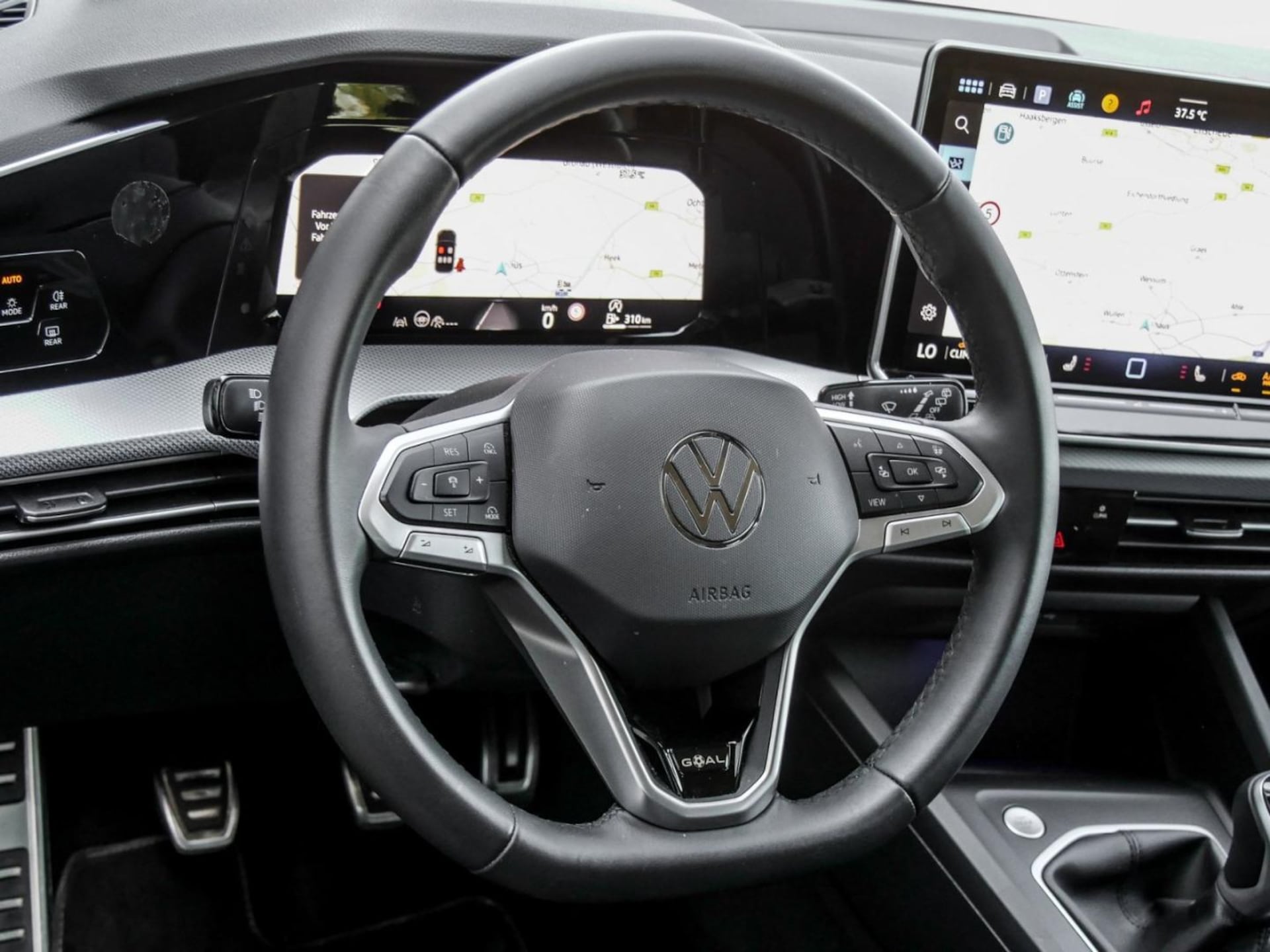 Volkswagen Golf Life