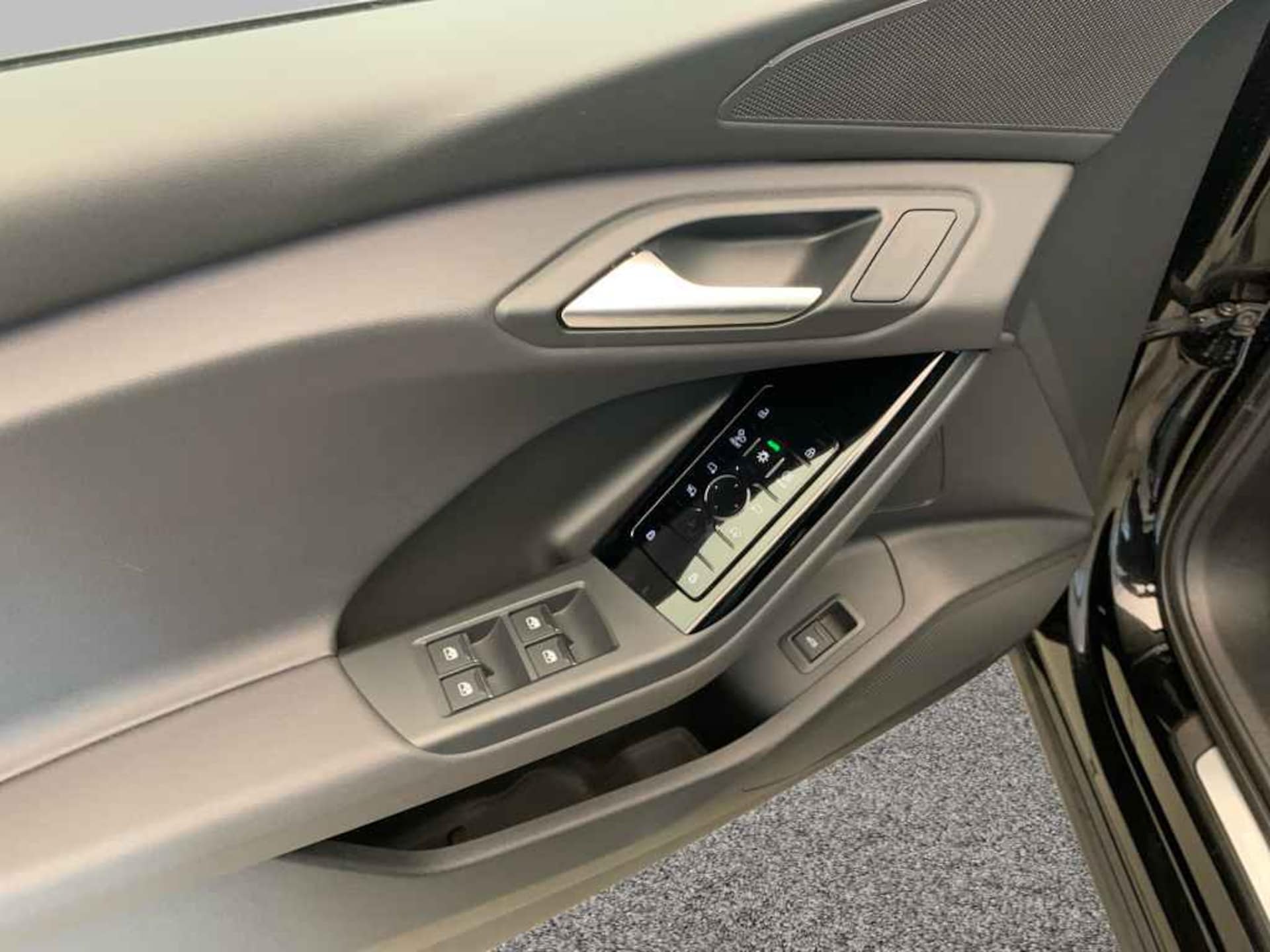 Audi Q6 SUV e-tron