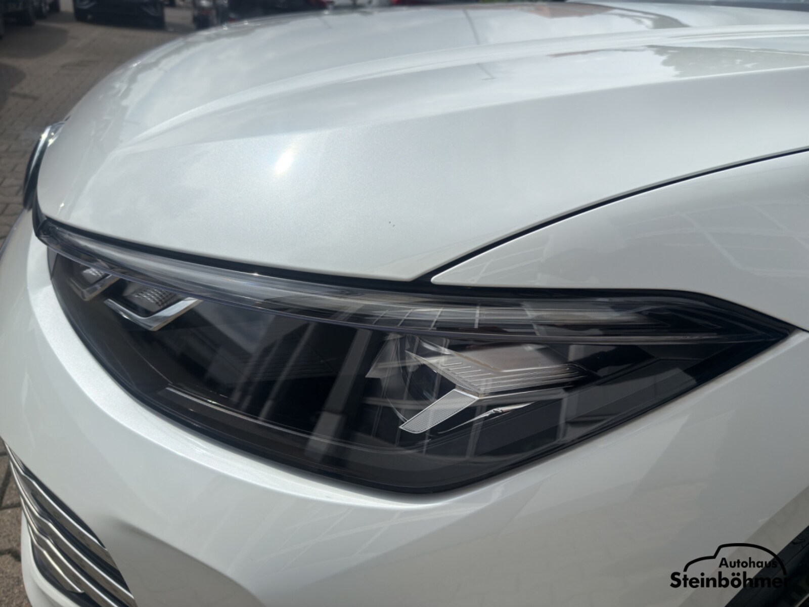 Volkswagen Passat – Bild 11