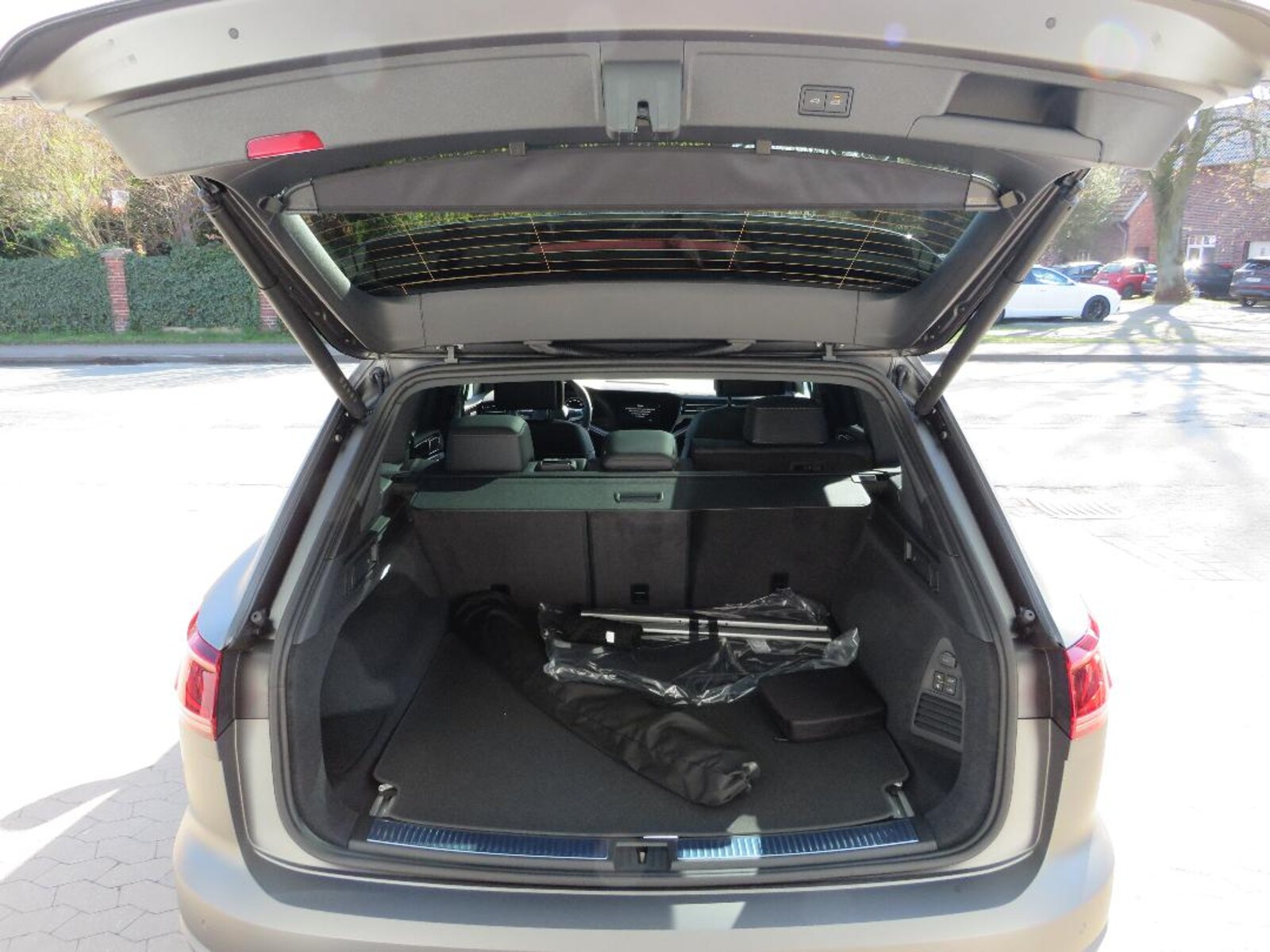Volkswagen Touareg – Bild 9