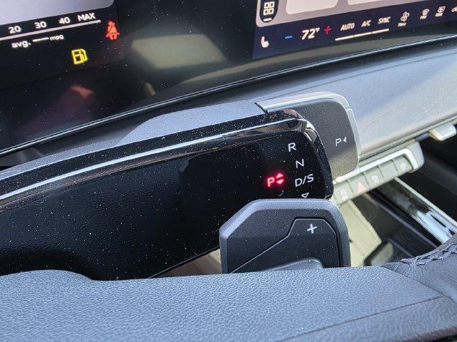 2026 Audi Q3 Base - Photo 12