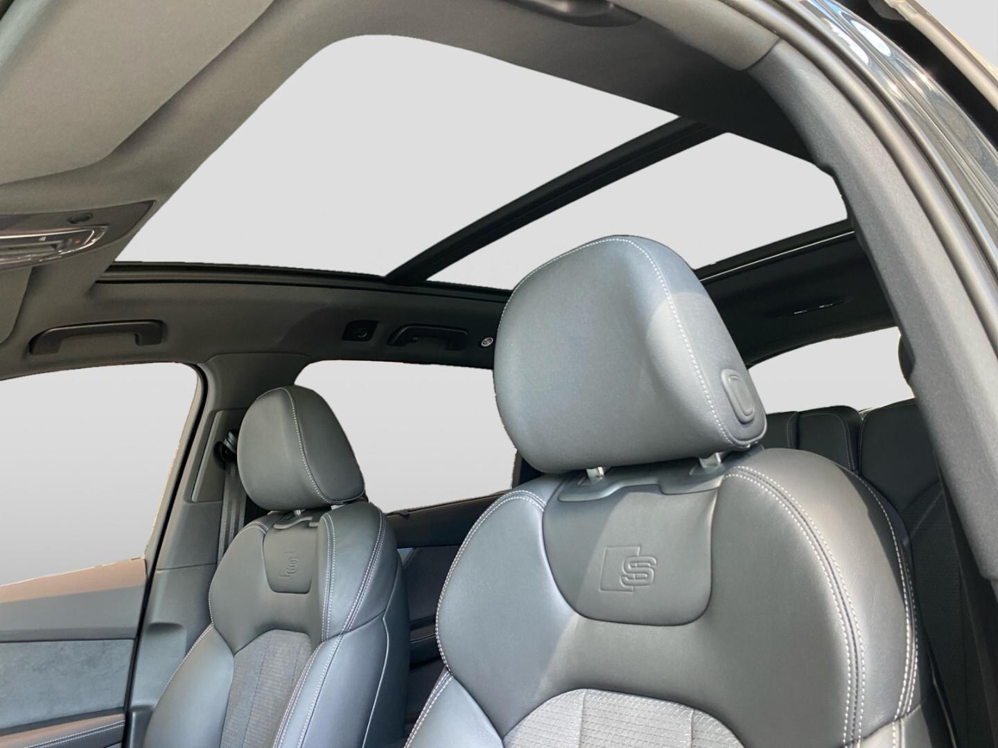 Bild über Audi Q7 SUV S line business TDI quattro 210 kW tiptronic - für weitere Informationen kontaktieren Sie den Audi Partner