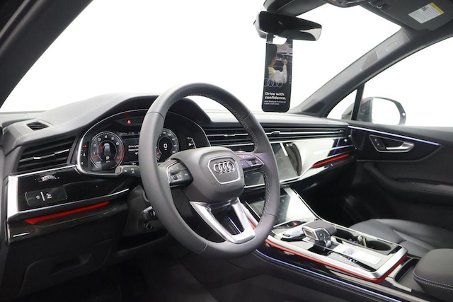 2026 Audi Q7 Premium Plus - Photo 15