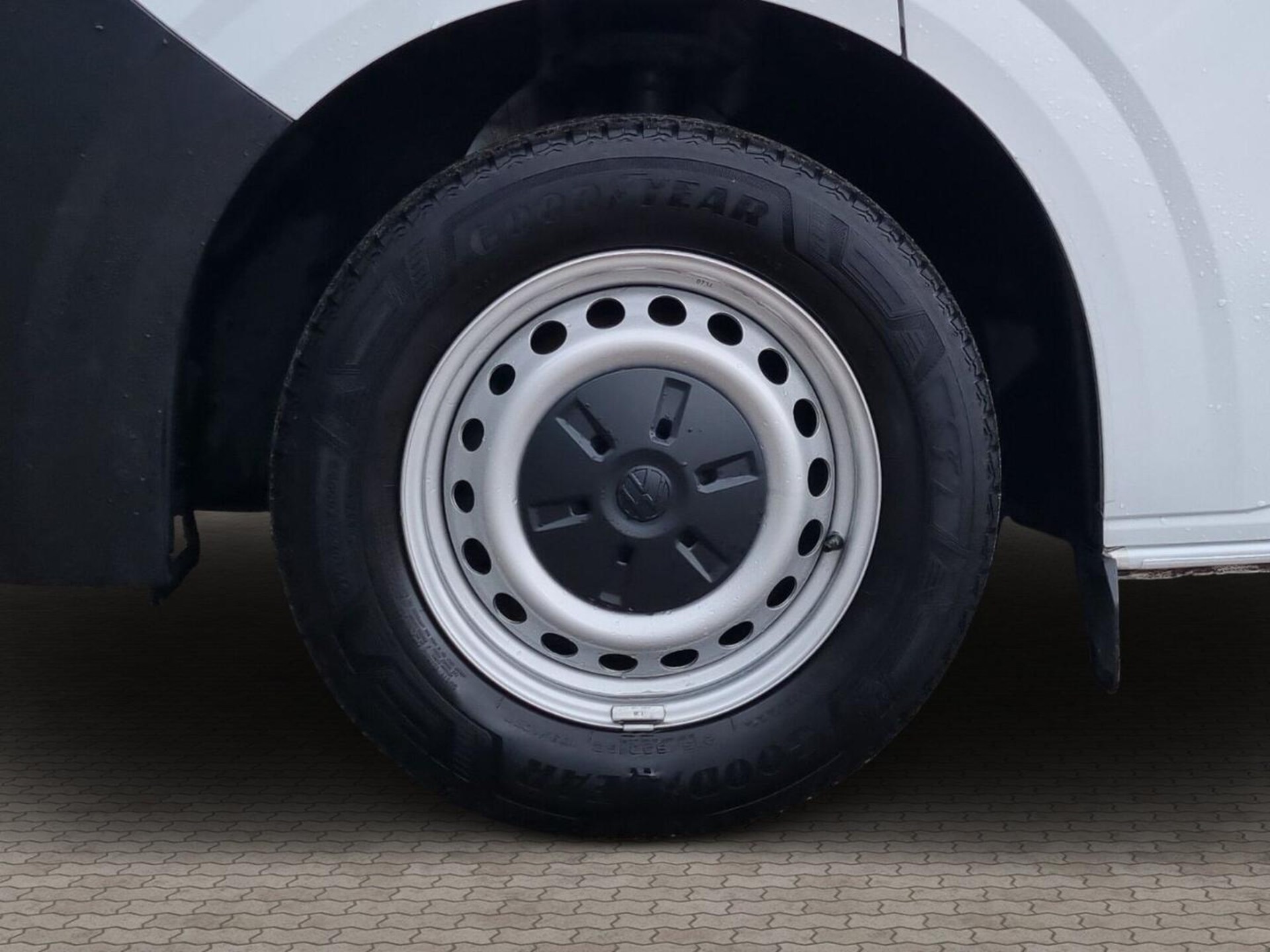 Volkswagen Transporter Kasten langer Radstand