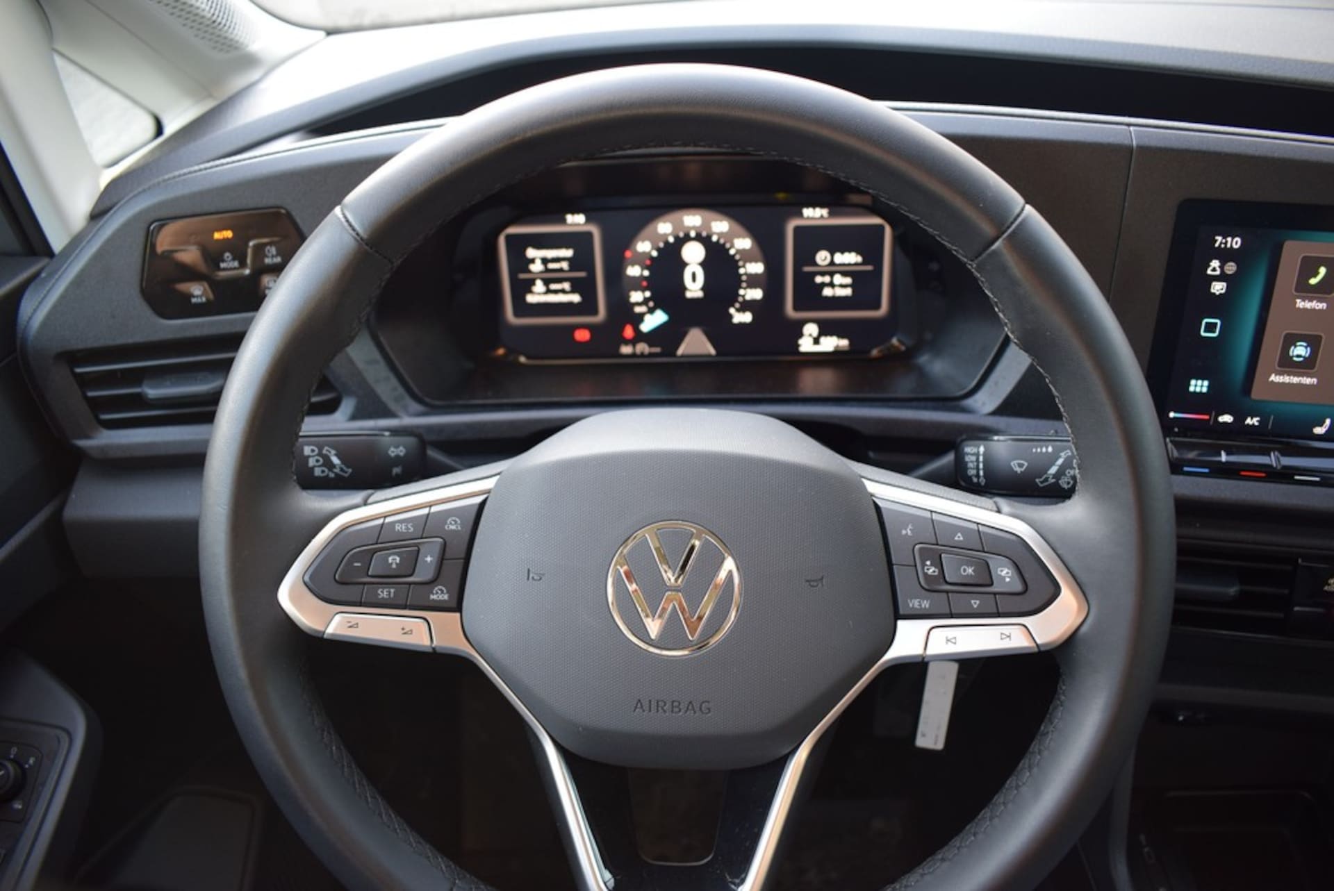 Volkswagen Caddy Basis-Modell