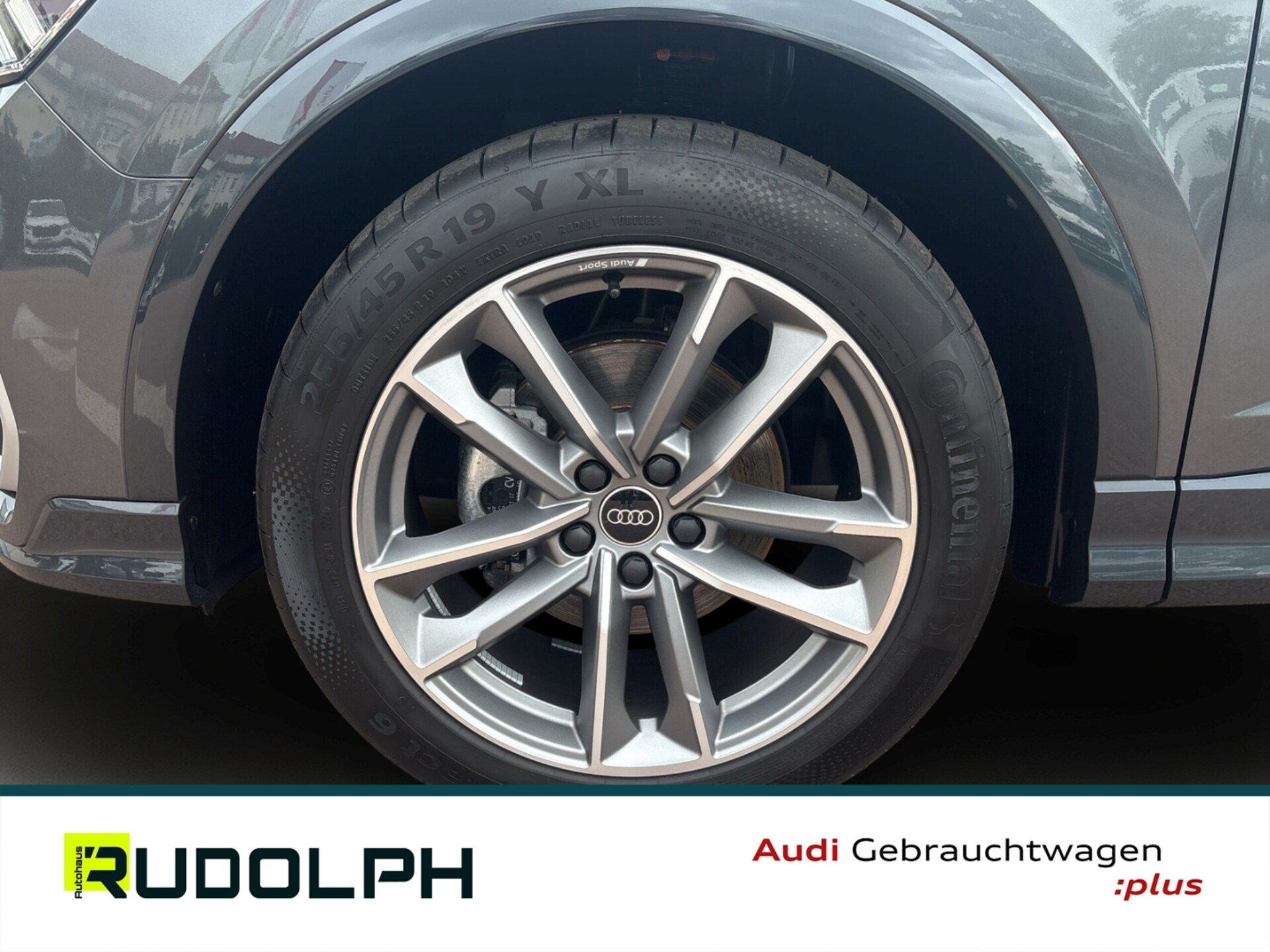 Audi Q3 Sportback S line