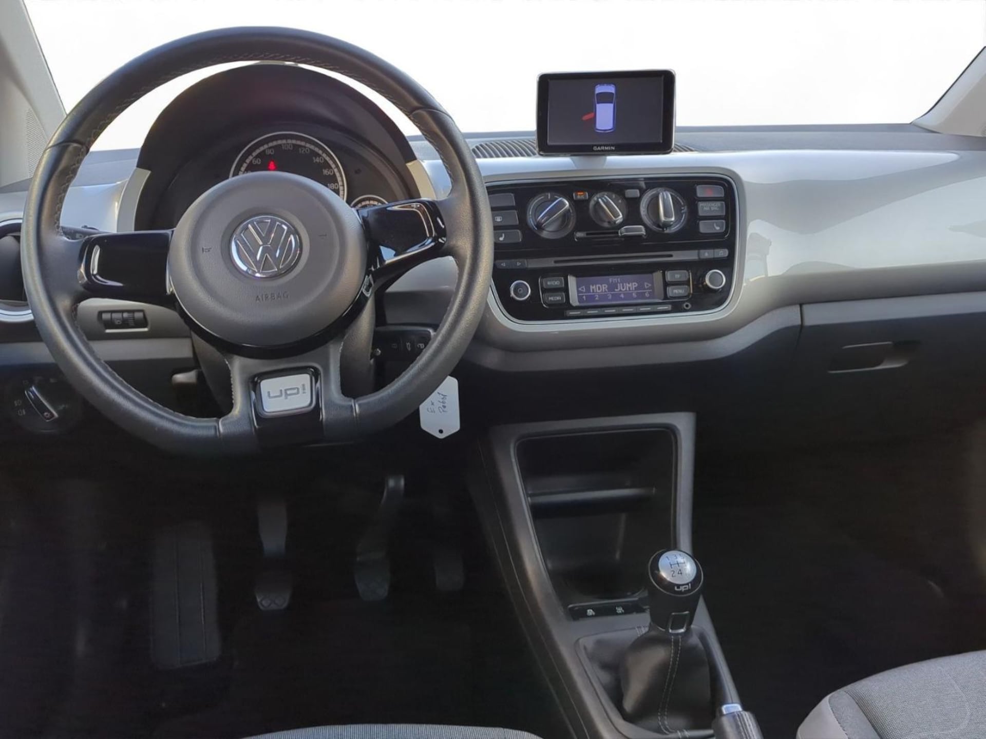 Volkswagen up! cross up!