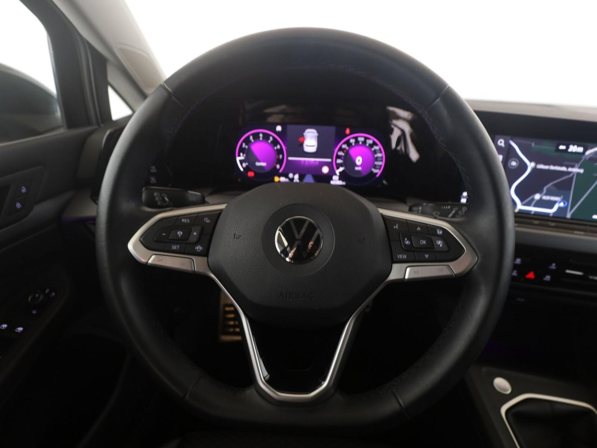 Volkswagen Golf Active
