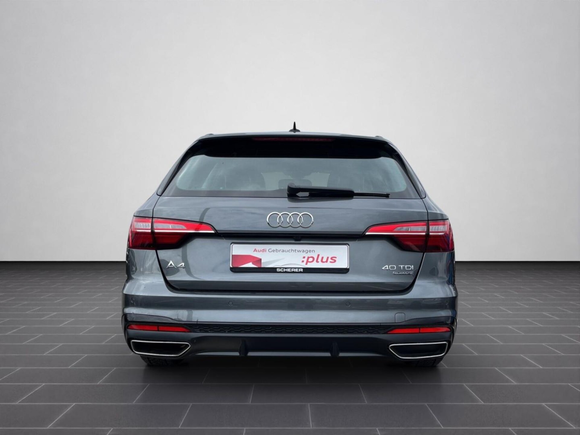 Audi A4 Avant S line