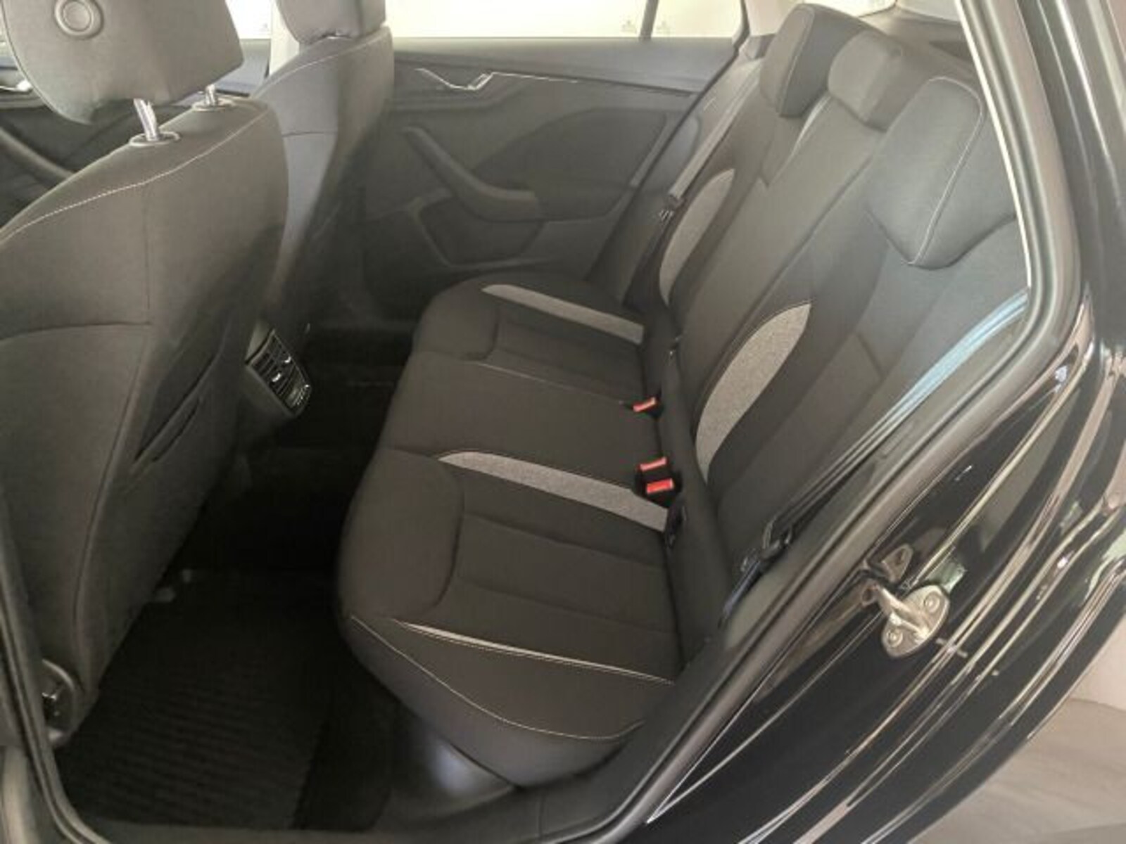 Škoda Kamiq – Bild 14