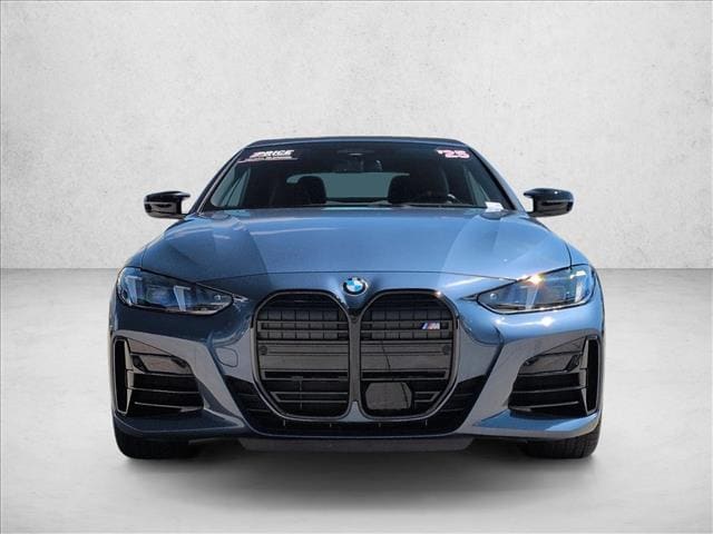 2025 BMW M440i