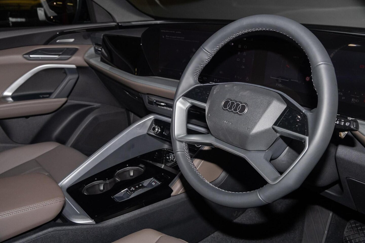 Image about Audi Q5 Sportback TFSI 150 kW